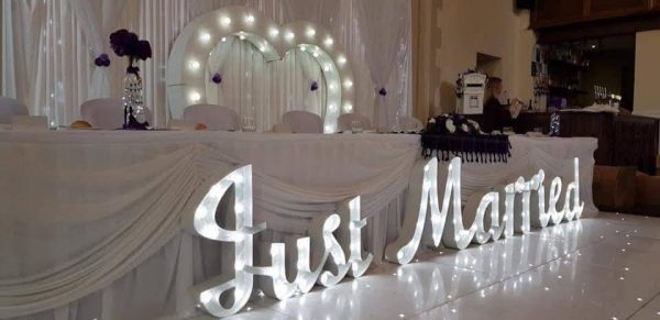 Light Up Just Married led letters hire